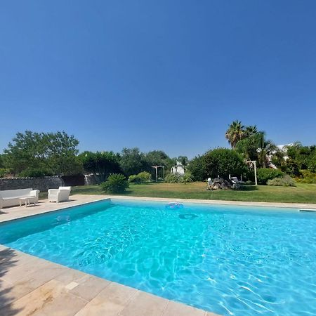 Masseria Boezio Ostuni Bed & Breakfast Torre Santa Sabina Exterior photo