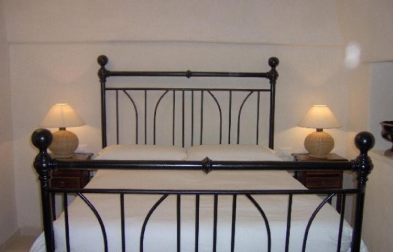 Masseria Boezio Ostuni Bed & Breakfast Torre Santa Sabina Exterior photo