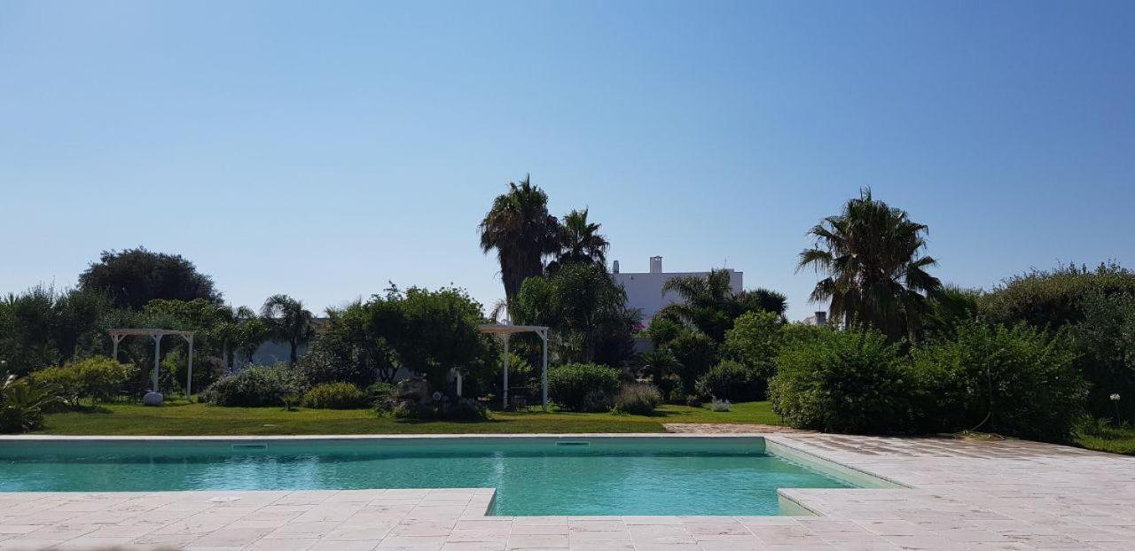 Masseria Boezio Ostuni Bed & Breakfast Torre Santa Sabina Exterior photo